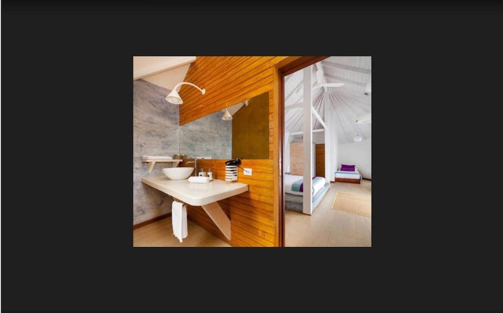 Altiplanico Isla De Pascua Hotell Hanga Roa Exteriör bild