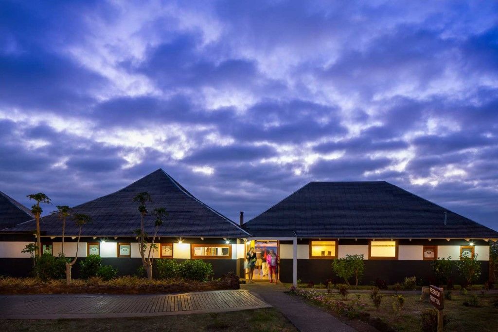 Altiplanico Isla De Pascua Hotell Hanga Roa Exteriör bild
