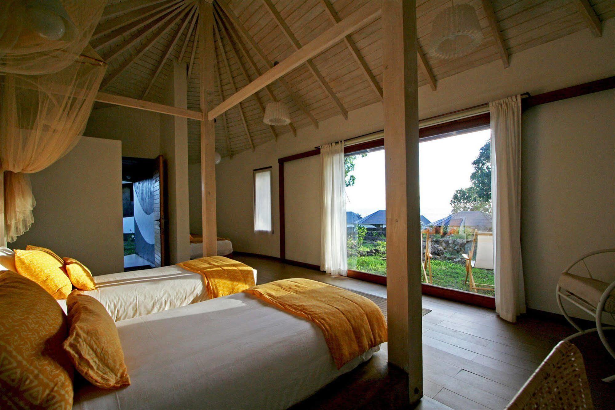 Altiplanico Isla De Pascua Hotell Hanga Roa Exteriör bild